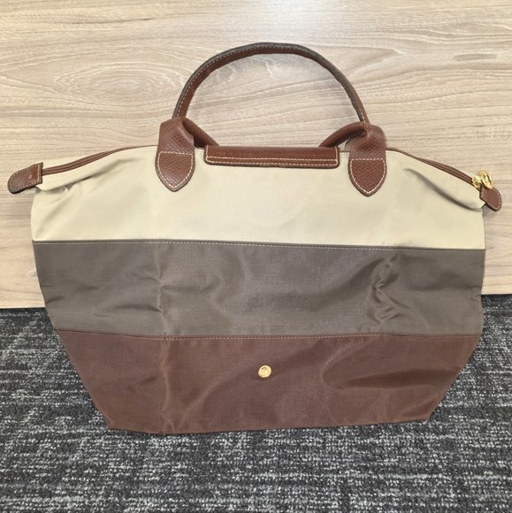 Longchamp Medium LE PLIAGE Bag - Picture 2 of 11